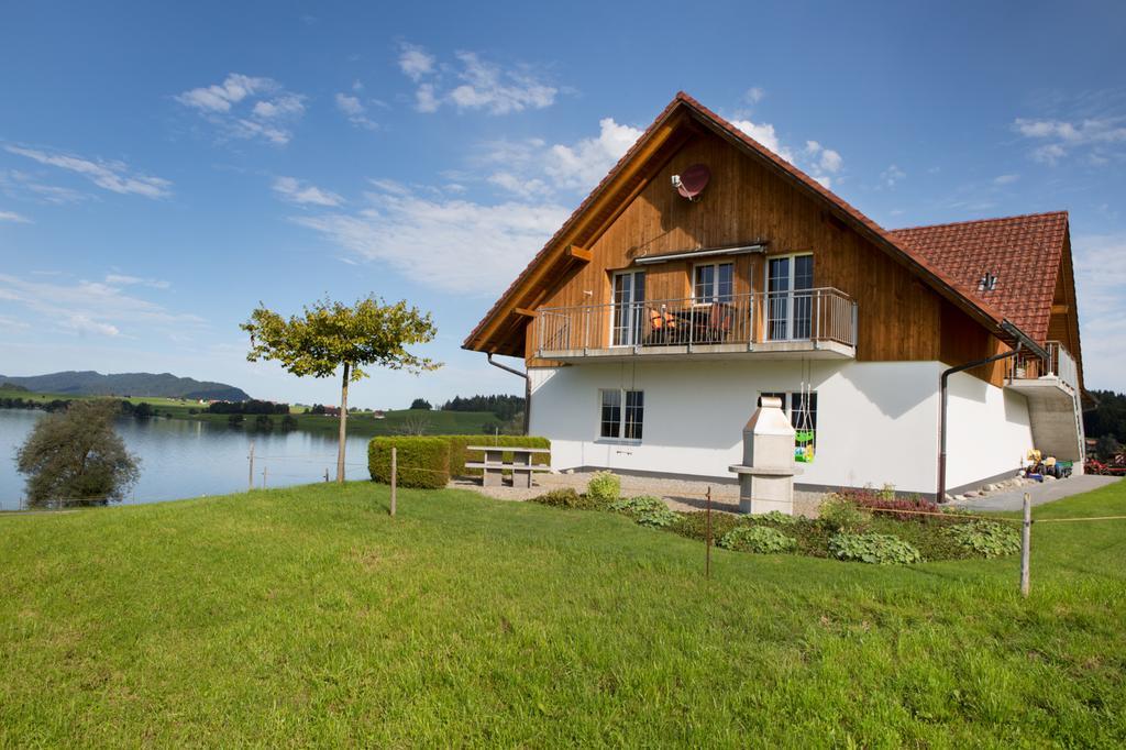 Apartment Ferienhof Am See Einsiedeln Exterior photo